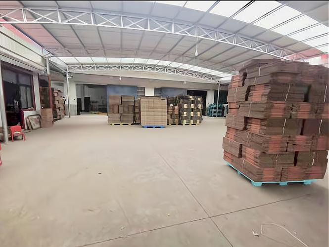 开家纸箱厂需要投资多少钱？纸箱厂的投资预算与成本构成分析